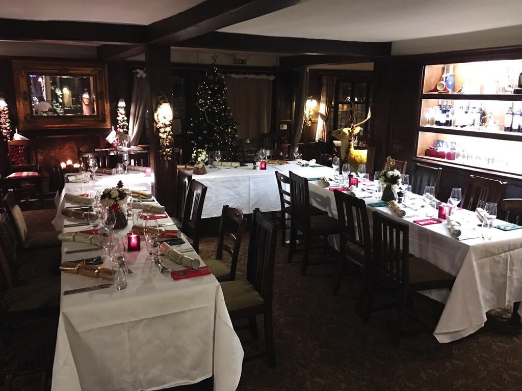The Lion Hotel Buckden  Esterno foto