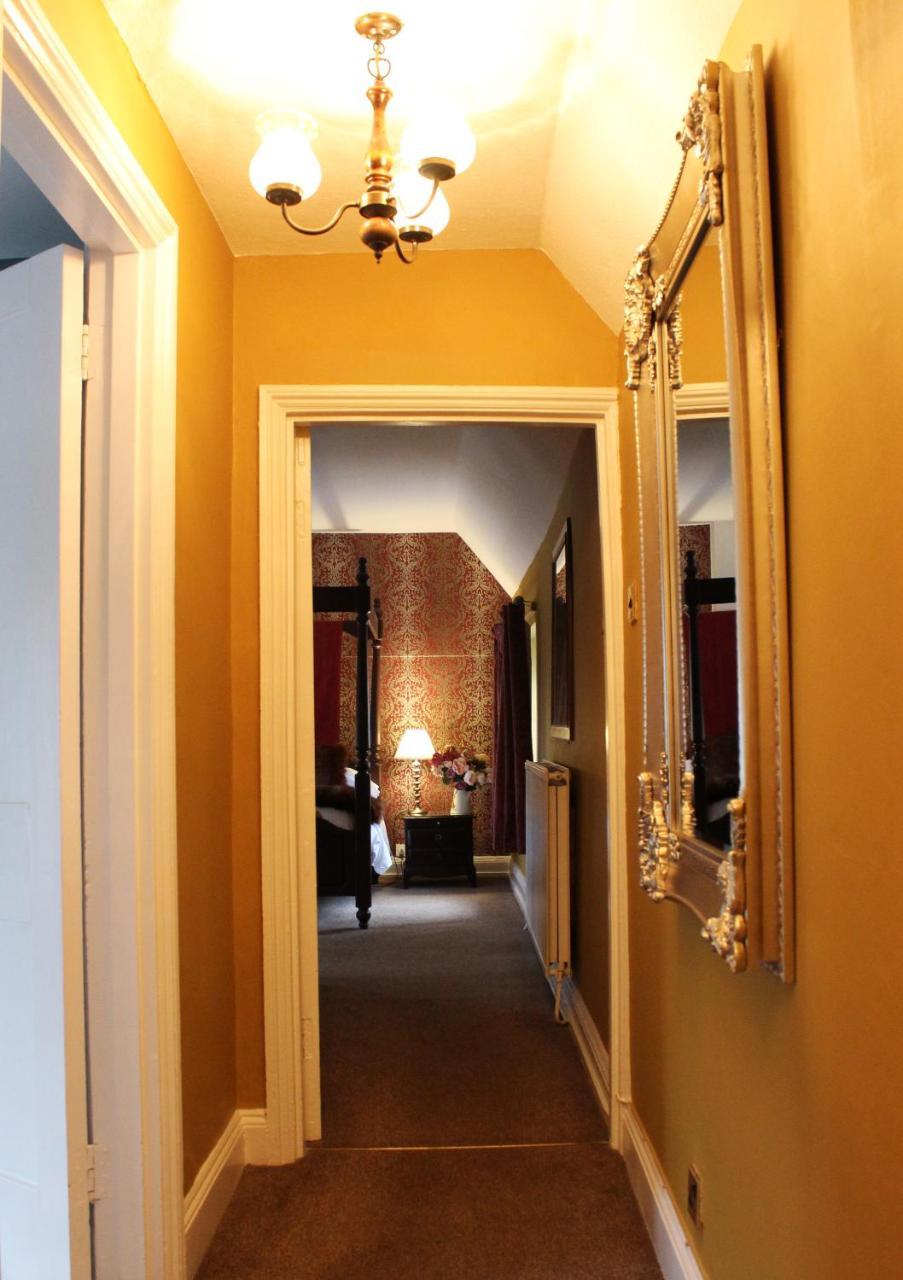 The Lion Hotel Buckden  Esterno foto