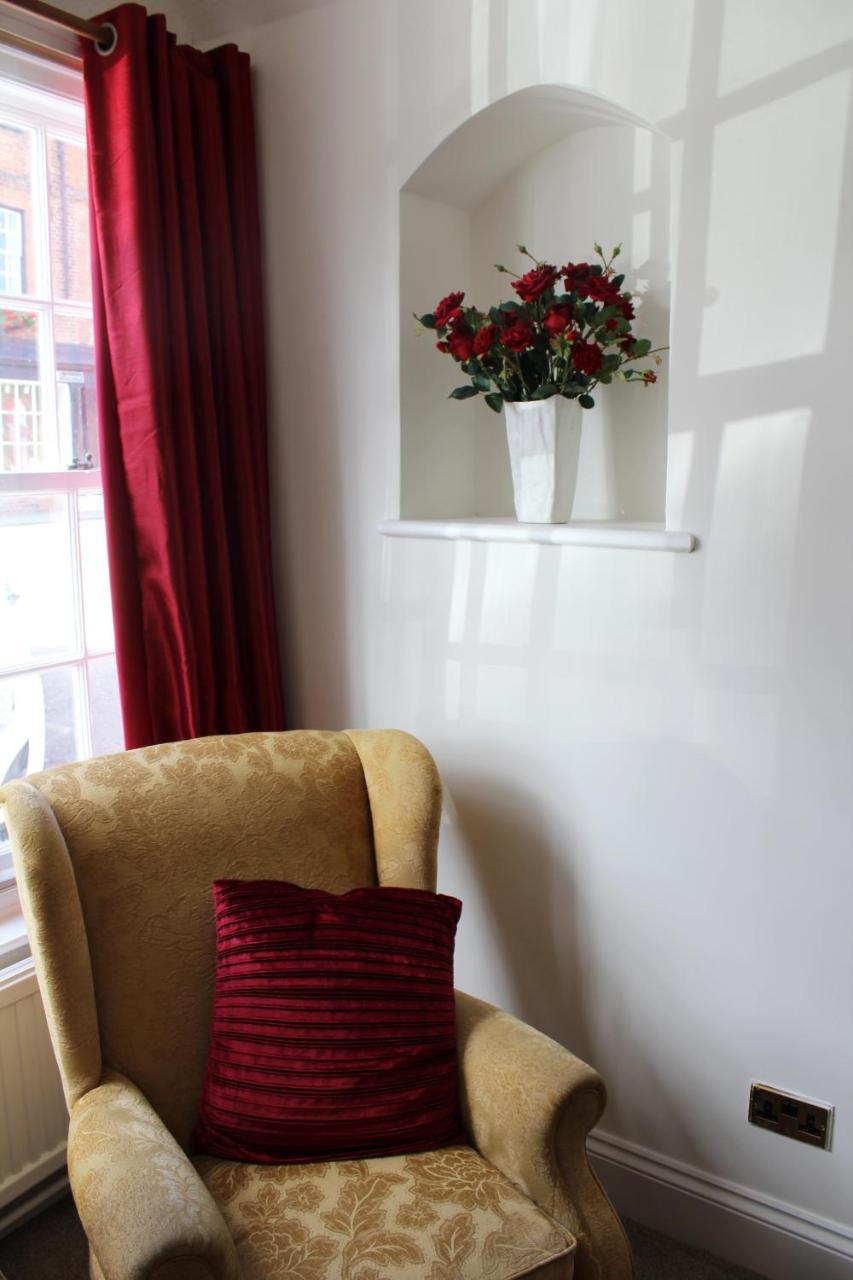 The Lion Hotel Buckden  Esterno foto